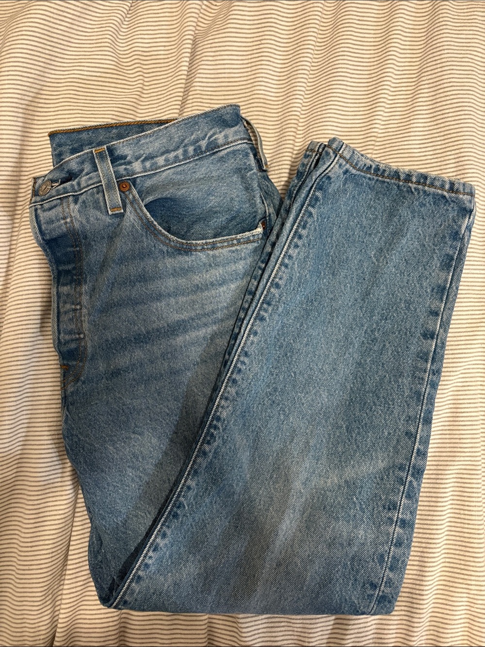 501 Levi's blue jeans
